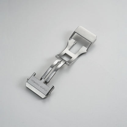 Interchangeable Deployment Buckle