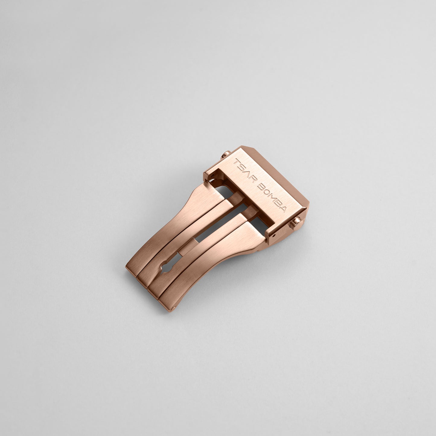 Interchangeable Deployment Buckle